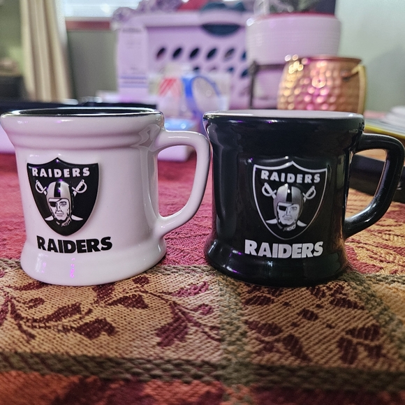 Las Vegas Raiders mini 3d ceramic shooter mugs - Picture 2 of 3